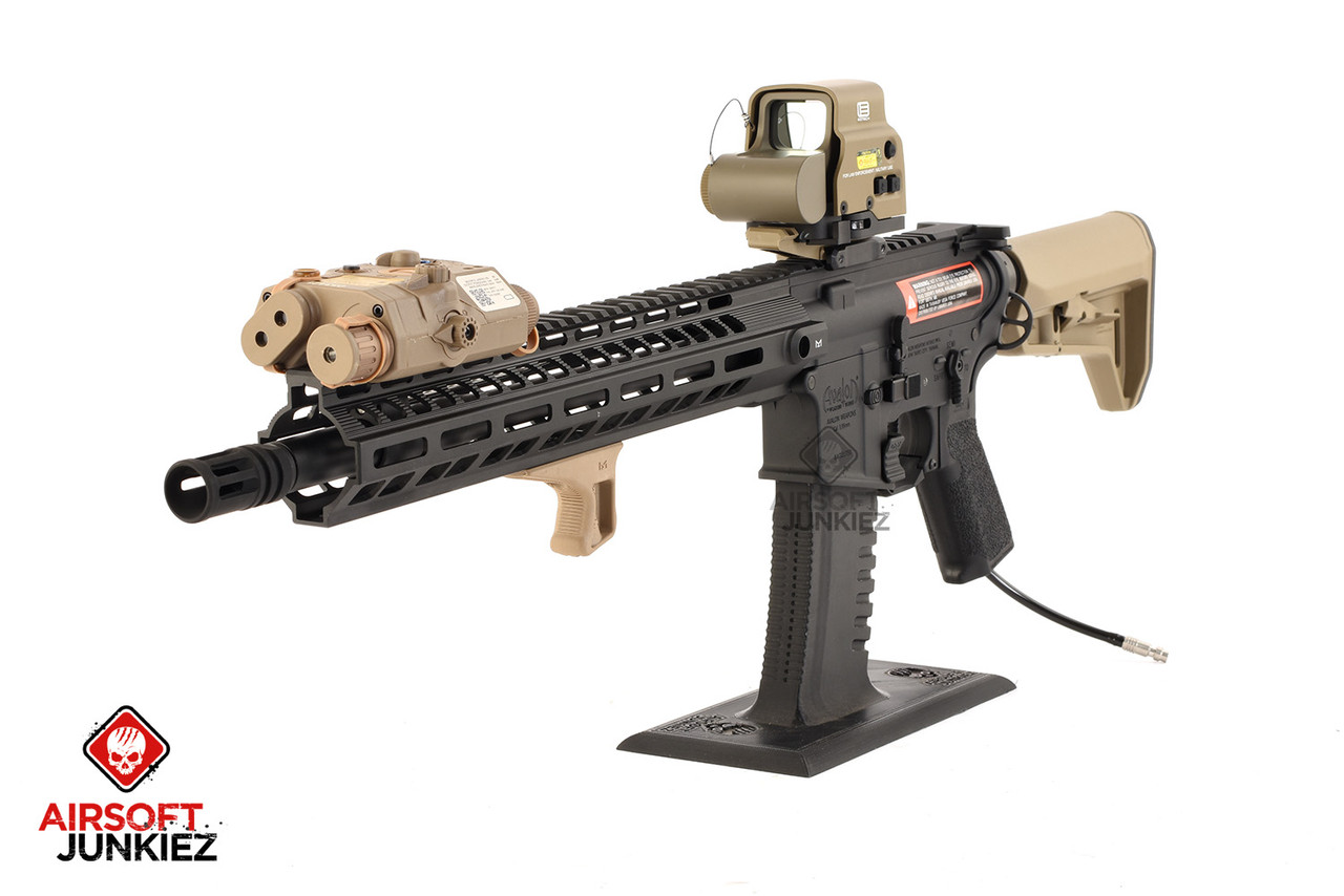 Airsoftjunkiez Custom Expert Series: Saber