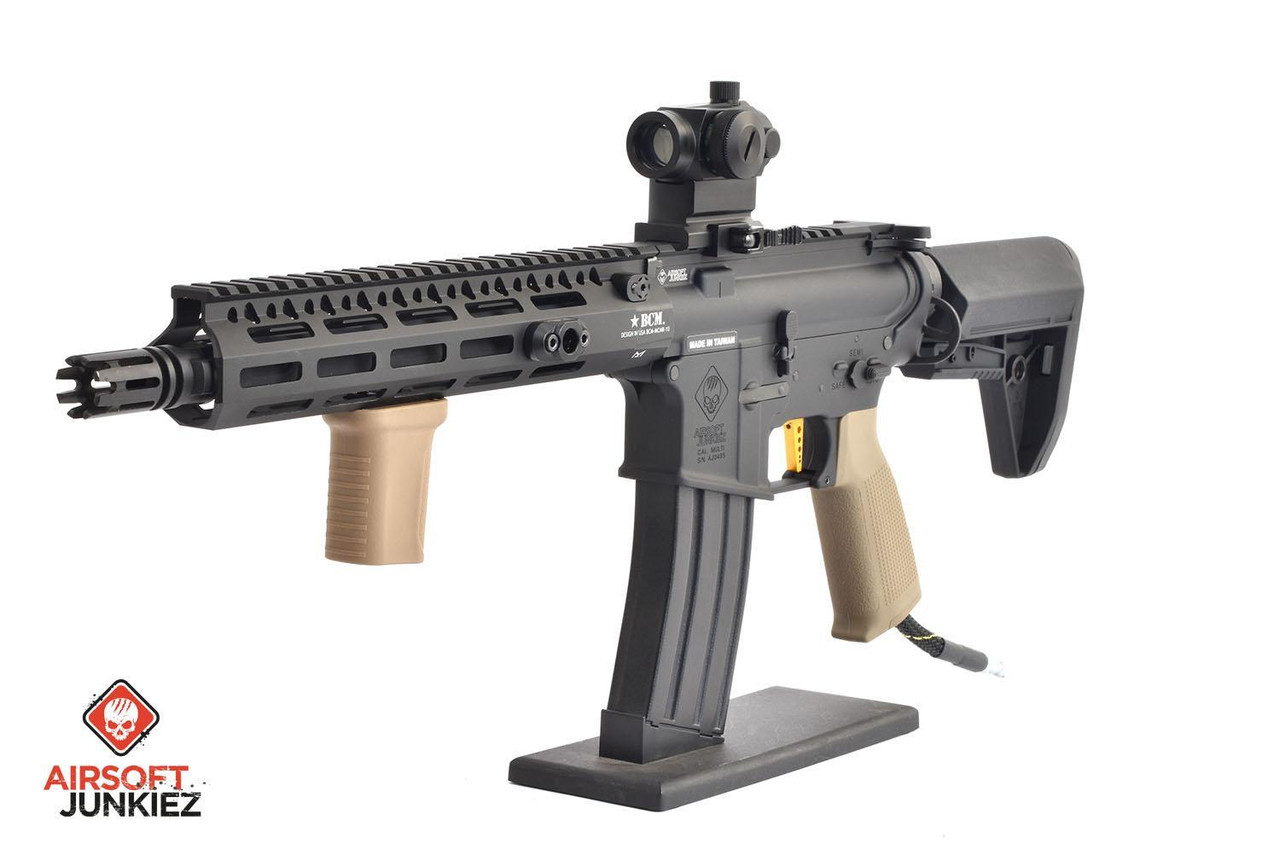 AirsoftJunkiez Custom Expert Series: BCM